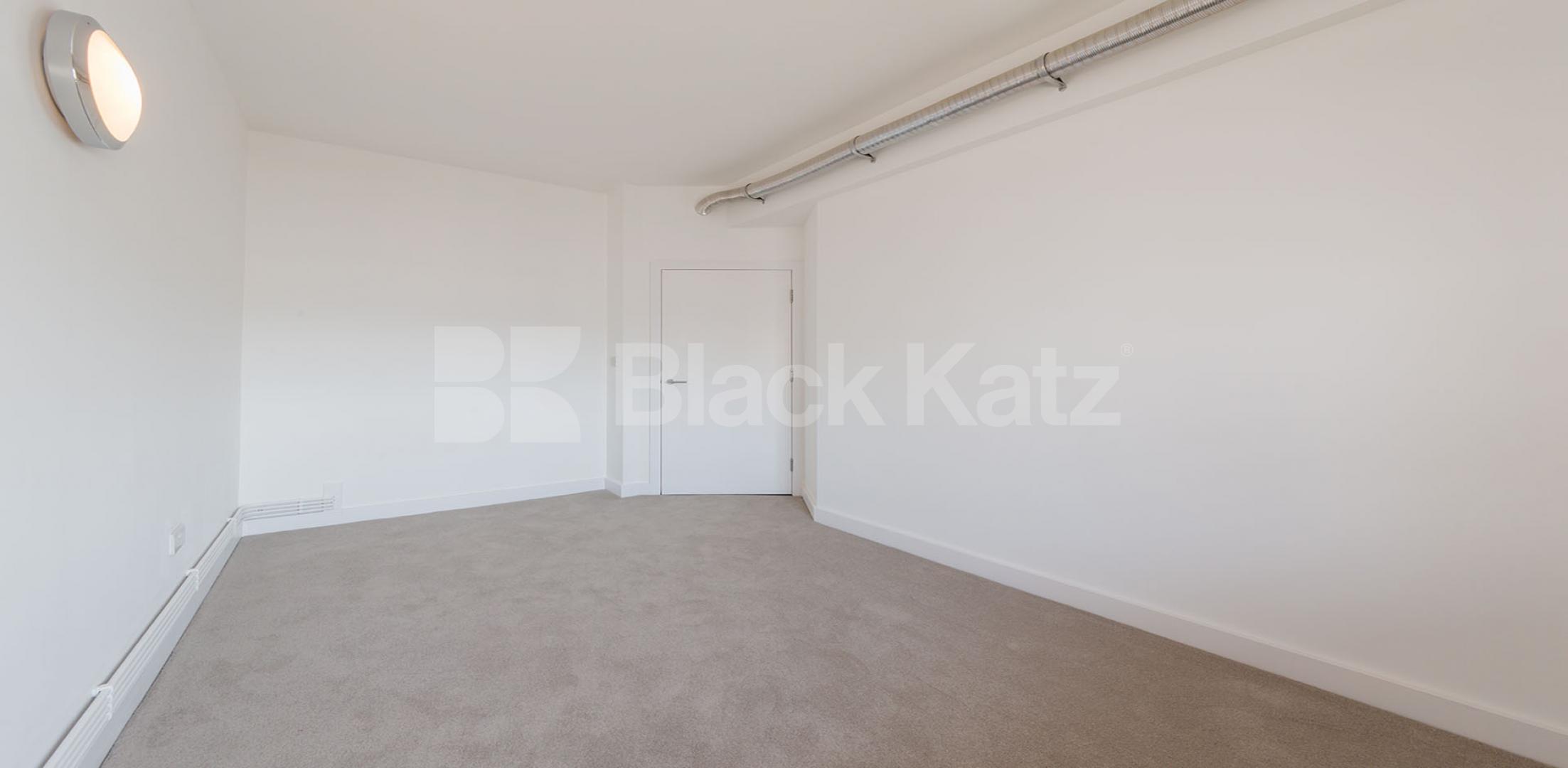 			NEW REBURBISHMENT, 3 Bedroom, 1 bath, 1 reception Apartment			 SPRINGFIELD HOUSE LOFTS-TYSSEN STREET, DALSTON E8